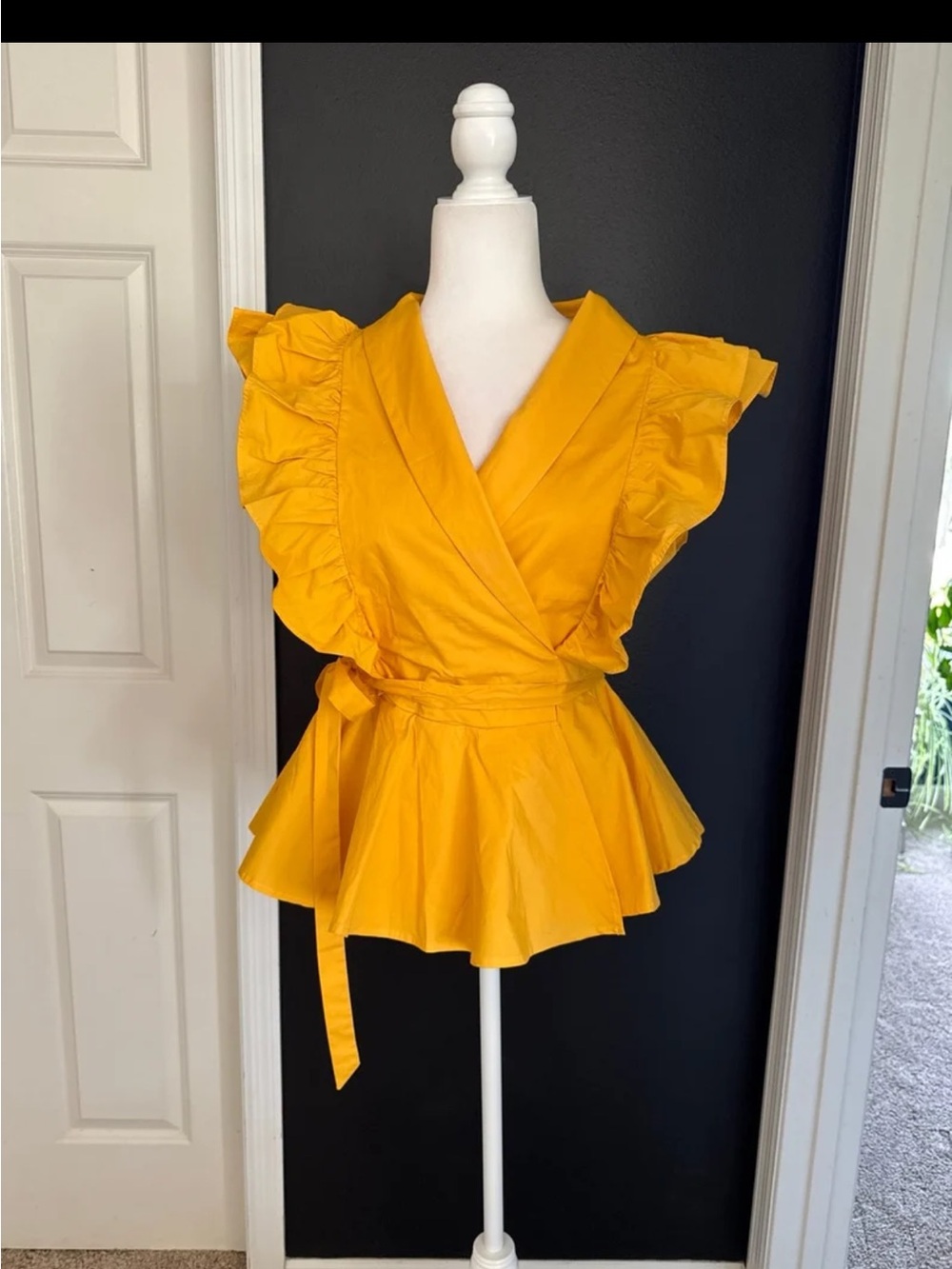 NWT J. Brooks Mustard Yellow Peplum Ruffle Sleeve Wrap Top size Medium